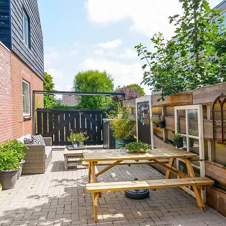 Tiny House In Ons Tuintje - Aan Zee * Каллантсог