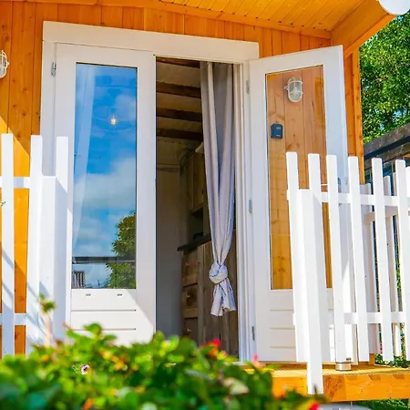 Tiny House In Ons Tuintje - Aan Zee *