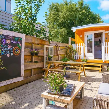 Chalet Tiny House In Ons Tuintje - Aan Zee *