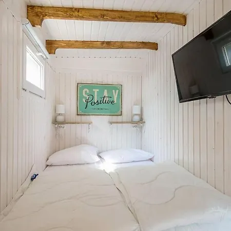 Alpstuga Tiny House In Ons Tuintje - Aan Zee